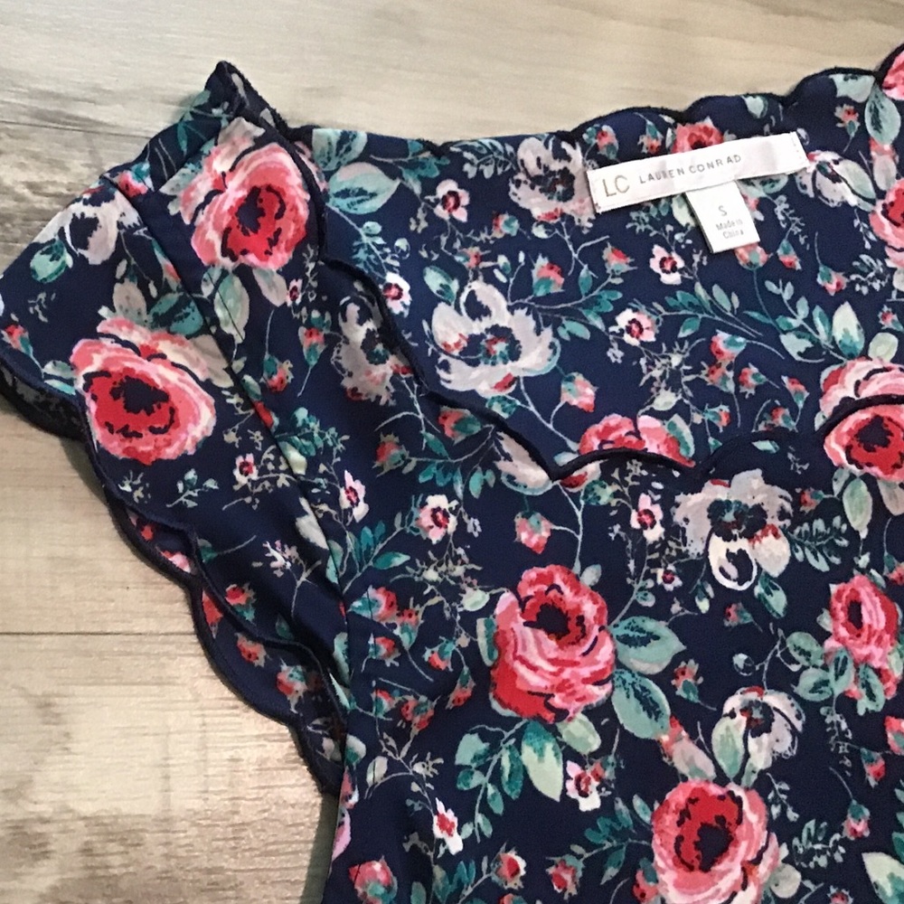 LC Lauren Conrad top